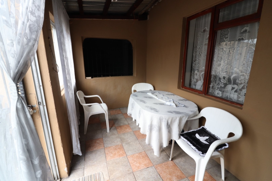 3 Bedroom Property for Sale in Woodlands Western Cape